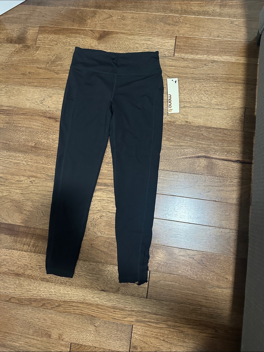 Mono B Black Performance Leggings | A16